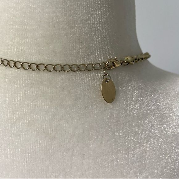 ZAD Teardrop beaded bib statement necklace - Picture 3 of 5